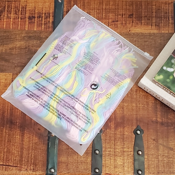 🌈 Rainbow Fringe Crocheted Bikini Top 🌈 - Picture 8 of 12